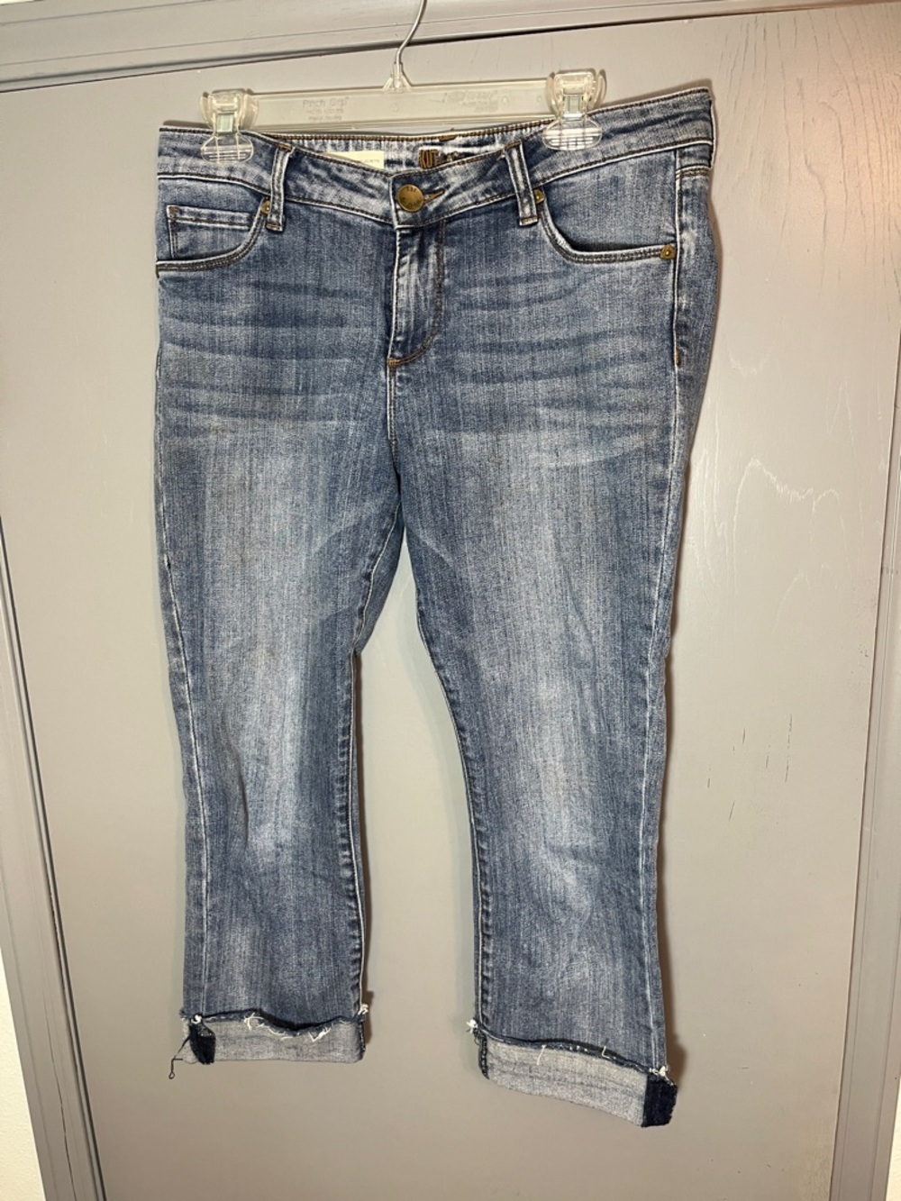 KUT from the Kloth Reese Ankle Straight Leg Petite Jeans Medium Wash Size 8P